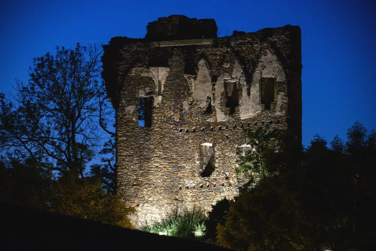 Město Říčany – hrad