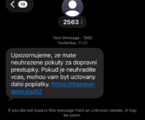 Upozorňujeme na podvodné SMS zprávy, které informují o údajném přestupku v Říčanech. Upozorňujeme na podvodné SMS zprávy, které informují o údajném přestupku v Říčanech.