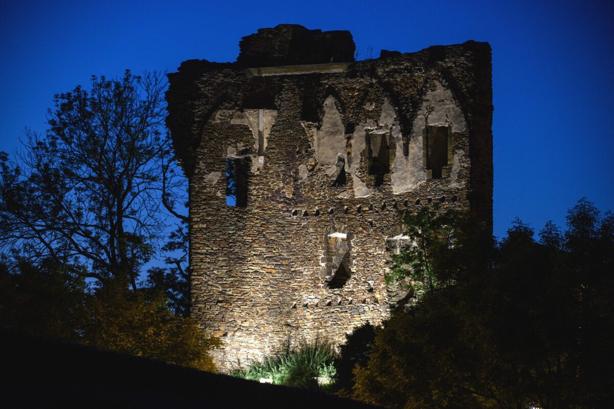 Město Říčany – hrad