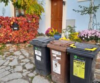 Popelnice plaťte pohodlně z domova, na pokladnu nemusíte