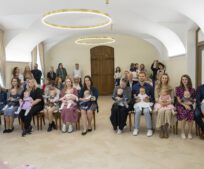 V nově zrekonstruované obřadní síni ve Staré radnici jsme přivítali malé občánky našeho města.