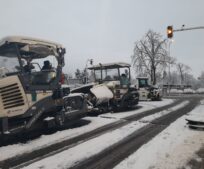 Vzhledem k aktuálnímu počasí Eurovia nedokončí pokládku asfaltu v ulici Smiřických. Uzavírka potrvá do 7. prosince.